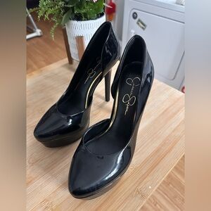 Jessica Simpson Black Pumps